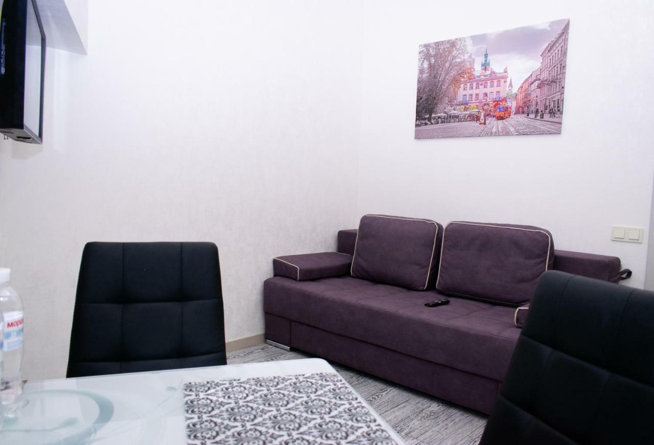 Apartment Barvy Lvova On Kostyushka St Buitenkant foto