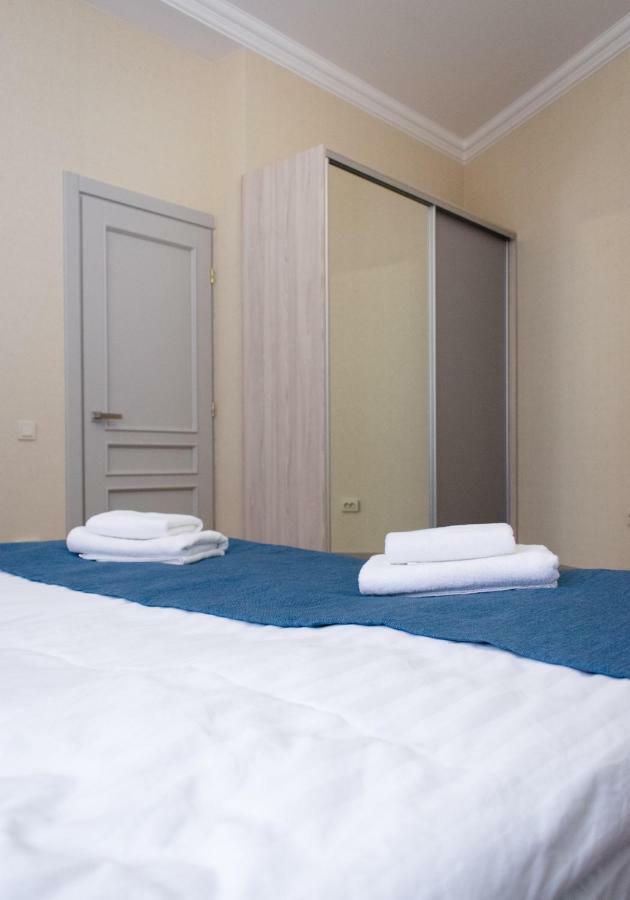 Apartment Barvy Lvova On Kostyushka St Buitenkant foto